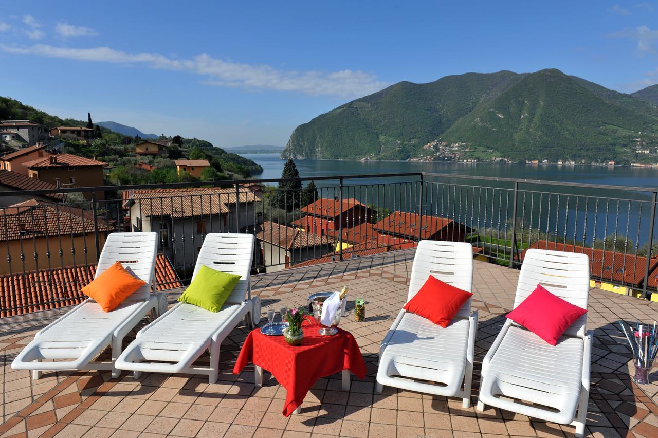 Hotel Bellavista Meuble Monte Isola Eksteriør billede